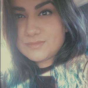 Meet your Posher, Valerie